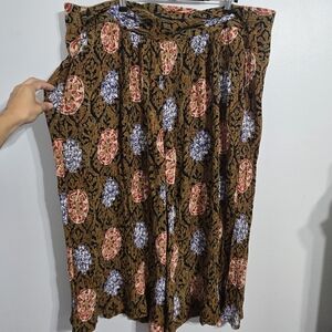P#77 Worthington Womens Size Plus Patterned Brown Short Pants Waist 24.5